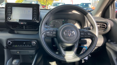 Toyota Yaris 1.5 Hybrid Icon 5dr CVT Hybrid Hatchback